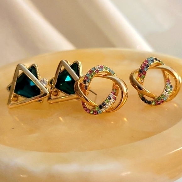 TWO Pairs Triangle Knot Rhinestone Goldtone Knot Post Earrings - Picture 1 of 4